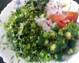 A picture of step 1 of Sabaz chutney.