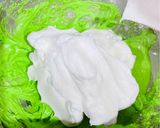 Foto langkah ke 4 dari resep Chiffon putih telur 12 butir.