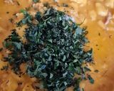 A picture of step 1 of Yam Pottage with boneless chicken 🐔.