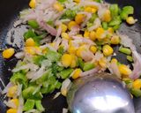 ચીઝી રવા મકાઈ ટીકી (Cheesy Rava Makai Tikki Recipe In Gujarati) રેસીપી સ્ટેપ2ફોટો
