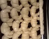 Foto del paso 13 de la receta: Medialunas rellenas de dulce de leche