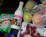 Foto langkah ke 1 dari resep Salad buah segar dan cepat.