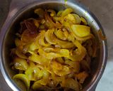A picture of step 4 of Mesalla pyaaj.