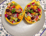 Foto del paso 9 de la receta: Papaya rellena tropical 🏝️🥭🥝🍇🍓🥥