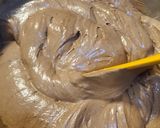 Foto langkah ke 7 dari resep Chocolate Creamcheese Butter Cake.