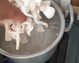 Foto langkah ke 1 dari resep Semur Jamur tiram.