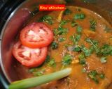 A picture of step 10 of Mushroom Masala(no cream added).