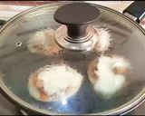 A picture of step 6 of Mini Pizza with liquid dough.