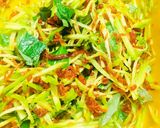 Hình bước làm 2 của món Gỏi Cóc Khô Bò