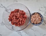 Foto del passaggio 2 della ricetta Polpettone con uova sode
