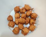 A picture of step 5 of Masoor Dal Pakoda.