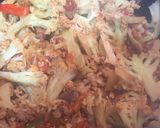 Foto del paso 5 de la receta: Coliflor saltada con carne