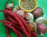 Foto langkah ke 1 dari resep Telur gulai kuning ikan patin.