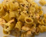 Foto del paso 7 de la receta: Pasta con salmón, gambitas y salsa de queso batido en Airfryer Cosori