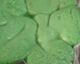 Foto langkah ke 5 dari resep Bingka Telur Kukus Pandan.