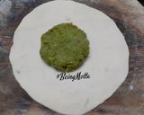 A picture of step 7 of Harabhara Stuffed Patatha.