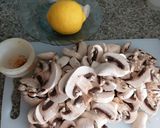 A picture of step 1 of Saffron chicken mushroom stew.