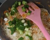 Foto langkah ke 4 dari resep Risol Bihun - ok.