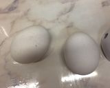 Foto del paso 3 de la receta: Tortilla de acelga discreta, fina y sencilla