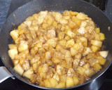 Foto del paso 2 de la receta: Postre de manzanas caramelizadas