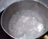 รูปขั้นตอนการทำที่ 4 ของ ต้มยำวุ้นเส้นตีนไก่