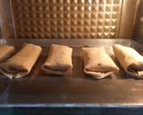 Foto langkah ke 5 dari resep Kebab Pisang Coklat Keju Panggang.