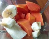 Foto del paso 1 de la receta: Licuado de Papaya, Banana y Manzana