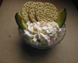 Foto del paso 4 de la receta: Ensalada de surimi con 4 ingredientes