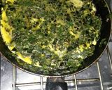 Foto del paso 3 de la receta: Tortilla de cebolla de verdeo 😄