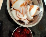 A picture of step 1 of Dates and Coconut milk.