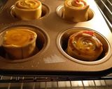 Foto langkah ke 2 dari resep Puff Pastry Smoked Beef Roll.