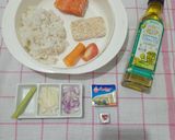 Foto langkah ke 1 dari resep BUBUR TIM CHEESY SALMON || Menu Lengkap 4 bintang ⭐⭐⭐⭐ 7 Month.