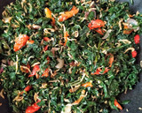 Foto langkah ke 4 dari resep Tumis daun pepaya + daun singkong teri medan.