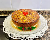 Foto del paso 10 de la receta: Pastel de yogur con cobertura de miel y frutos secos