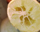 A picture of step 2 of Cucumber & ginger drink.