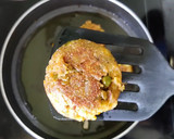 ரவா இட்லி பர்கர் ரெசிபி ஸ்டேப் 11 புகைப்படம்
