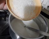 A picture of step 4 of Fruit custard.