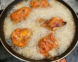 Foto langkah ke 2 dari resep Ayam Goreng Terasi Daun Jeruk.