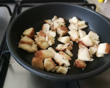 Foto del paso 3 de la receta: Cocido de lentejas pardinas con tocino ahumado
