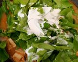Foto langkah ke 4 dari resep Sayur Santan Daun Melinjo.