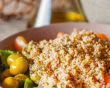 Foto del paso 2 de la receta: Ensalada de langostinos y couscous integral