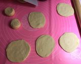 A picture of step 3 of Avocado Egg Tarts.