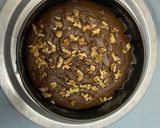 A picture of step 5 of Chocolate walnut cake.
