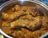 Foto del paso 4 de la receta: Conejo en salsa con langostinos