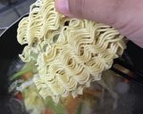 Foto langkah ke 4 dari resep Mie instant tongseng.