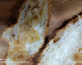 Foto del paso 3 de la receta: Croissant con Frankfurt picante y queso de Cabrales