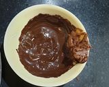 A picture of step 4 of Chocolate Pizza.