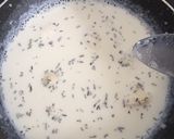 Foto langkah ke 2 dari resep Mashed Potatoes with Creamy Sauce.