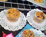 Foto langkah ke 8 dari resep Muffin Oatmeal Pisang dengan Kismis dan Chocochips.