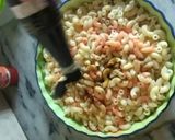 A picture of step 5 of Cheesy Pasta in white sauce.
